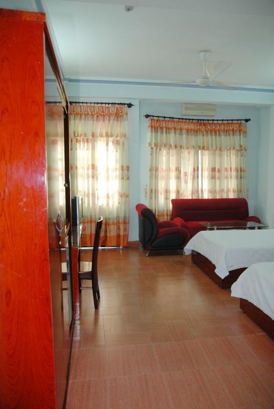 Hoa Anh Dao Hotel Tuy Hoa Exterior foto
